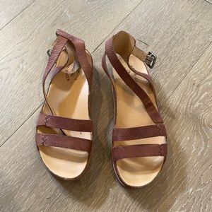 Kirk Ease Sandals, size 10M